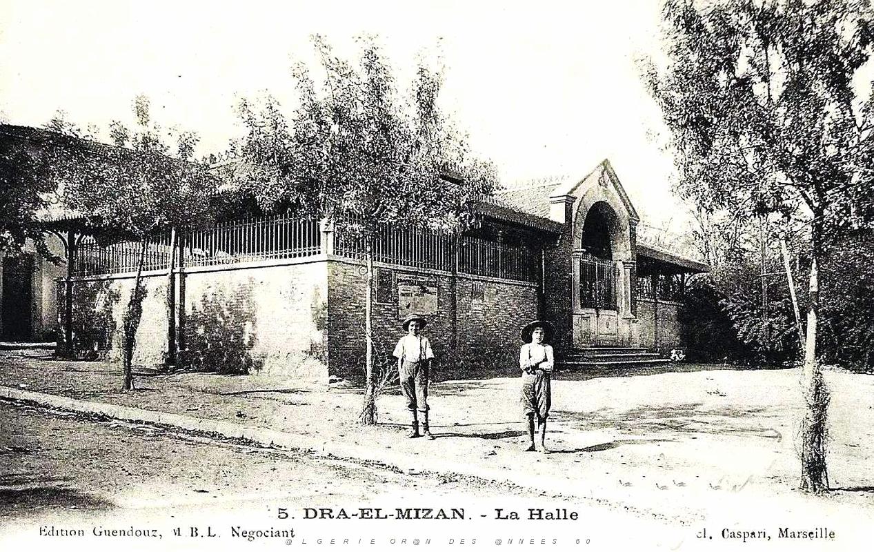 1531- Dra-el-Mizan - La  Halle.jpg